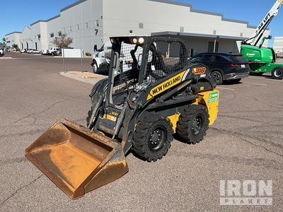 2022 NEWHOLLAND L318 Schranklader