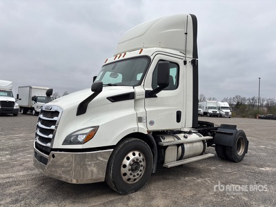 2019 Freightliner Cascadia 116 4x2 S/A Day Cab Truck Tractor