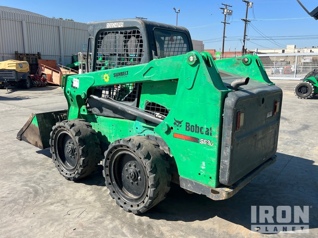 MINI CARGADOR SOBRE RUEDAS 2018 BOBCAT LOADER