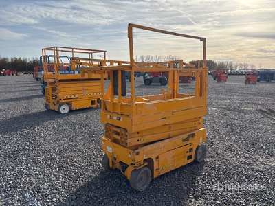 Genie GS-1532 Electric Scissor Lift (Inoperable)