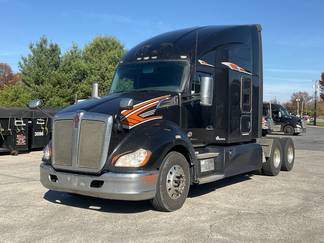 2020 Kenworth T680 6x4 T/A Sleeper Truck Tractor 2020 Kenworth T680 6x4 T/A Sleeper Truck Tractor