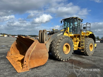 2020 John Deere 844L Wheel Loader