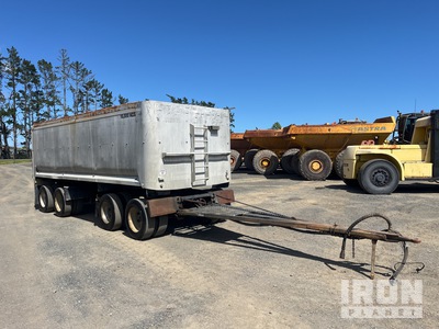 2000 McEwan 6.4 m Quad/A Rimorchio ribaltabile posteriore