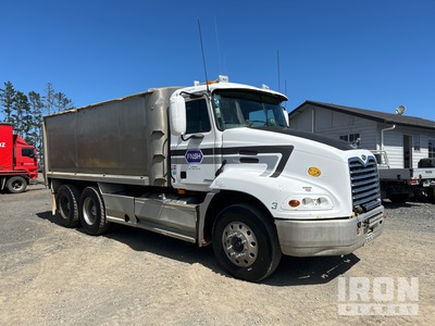 2004 Mack CX688 Vision 6x4 Camion à benne basculante D/E