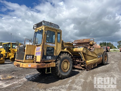 1991 Cat 613C モータースクレーパー