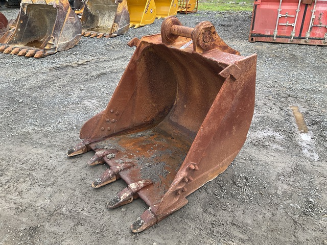 1200 mm Q/C Digging Excavator Bucket - Fits 15 - 20 ton 1200 mm Q/C Digging Excavator Bucket - Fits 15 - 20 ton