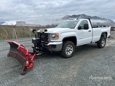 2017 GMC Sierra 3500HD 4x4 8 ft box, spray on bed liner, headache rack Schneepflug-Lastzug