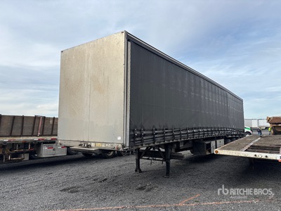 2016 Reitnouer 53 ft Quad/A Curtain Side Trailer