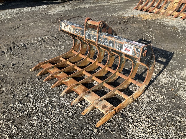 Robur 1500 mm Q/C Excavator Rake Robur 1500 mm Q/C Excavator Rake
