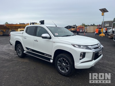 2020 Mitsubishi Triton GLXR 4x2 Dual Cab بيك اب