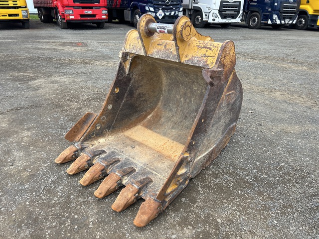 Cat 1200 mm Q/C Digging Excavator Bucket - Fits Cat 320 Cat 1200 mm Q/C Digging Excavator Bucket - Fits Cat 320