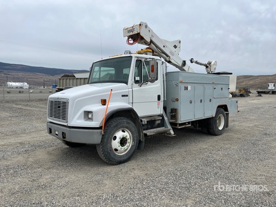2000 Versalift VST-236I 36 ft on 2000 Freightliner FL80 4x2 Camion nacelle