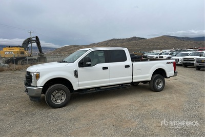 2019 Ford F-350 XL 4x4 Crew Cab Pickup