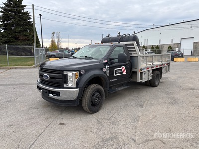 2019 Ford F-550 XL 4x4 Flatbed Truck