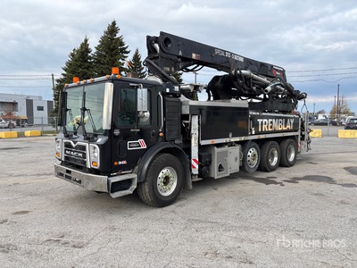 2011 Putzmeister BSF31Z.16H 31 m on 2012 Mack MRU613 8x4 Concrete Pump Truck