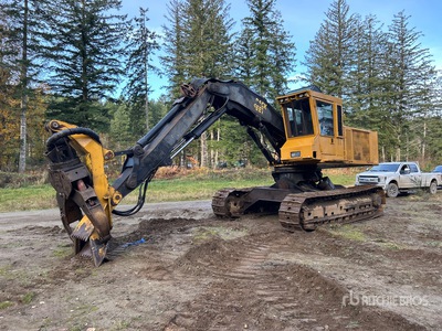 2002 Tigercat 870C Leveling Heel Boom Log Loader