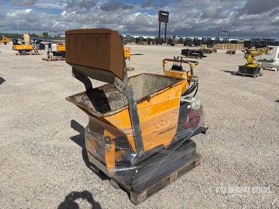 2017 Hinowa HS850/F Dumper