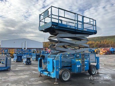 2007 Genie GS4390 4x4 Diesel Scissor Lift