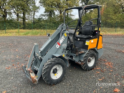 2013 Giant B337T Radlader