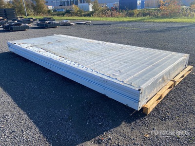 Foldable Storage Container (Unused)