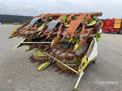 2017 Claas ORBIS900 Forage Harvester Header