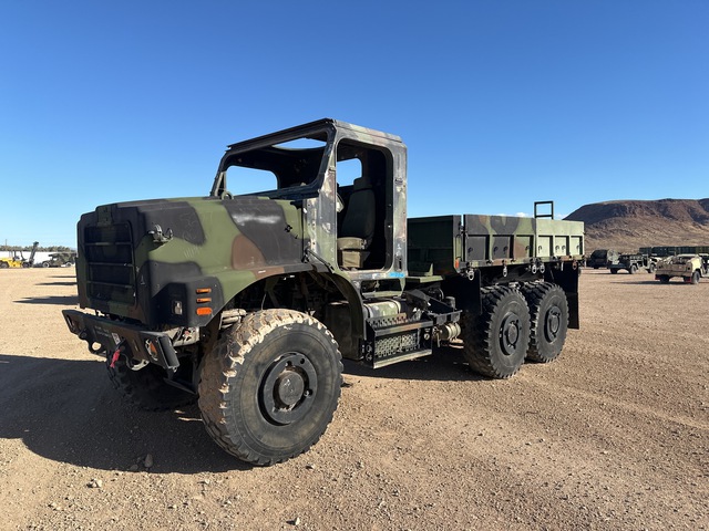2002 Oshkosh AMK25 MTVR 7 Ton 6x6 Cargo Truck