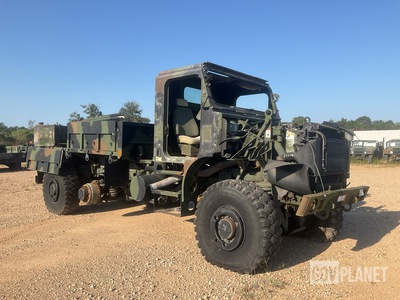 Oshkosh AMK23 MTVR 7 Ton 6x6 Cargo Truck