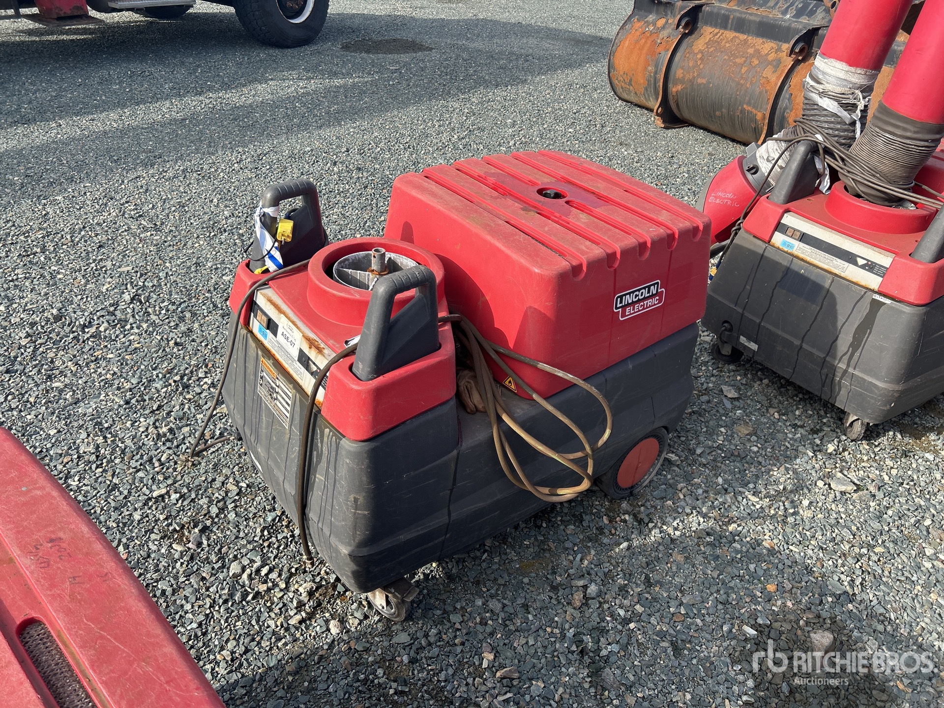 2013 Lincoln MobiFlex 200-M- Electric Welding Fume Extractor (Inoperable)