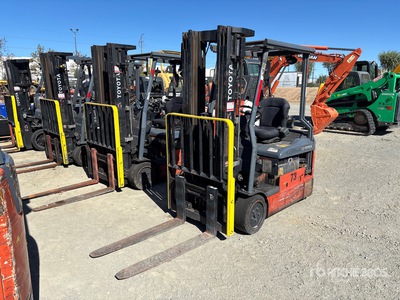 2016 Toyota 8FBE15U 2650 lb شاحنة رفع كهربائية