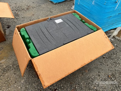 2025 AM Tank AM-TANK40 SOMC 40 gal Poly Réservoir (Unused)