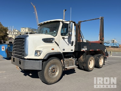 2016 Freightliner 108SD w/ Converto Hoist 96-H-30 6x4 108SD Roll-Off Truck
