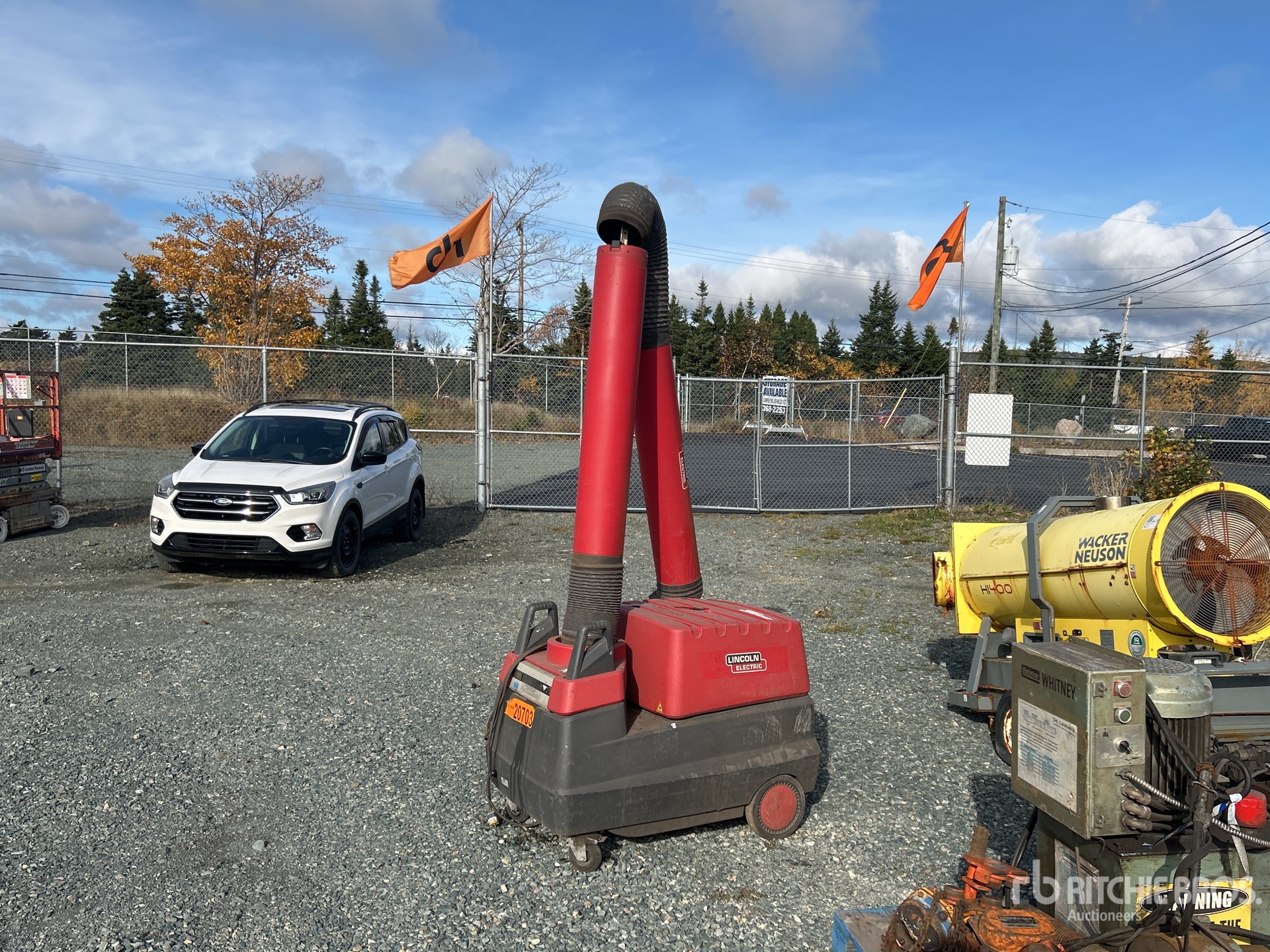 2012 Lincoln MobiFlex 200-M- Electric Welding Fume Extractor (Inoperable)