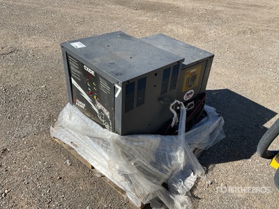 Quantity of (2) شاحن البطاريات