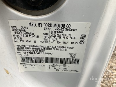 2015 Ford F-250 XL 4x2 Extended Cab Pickup