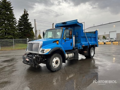 2007 International 7400 4x2 S/A Dump Truck