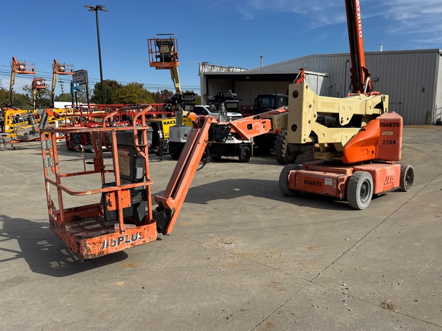 2007 JLG E400AJPN 2WD Electric Articulating Boom Lift 2007 JLG E400AJPN 2WD Electric Articulating Boom Lift