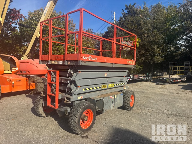ELEVADOR TIJERA 2007 SKYJACK 7135