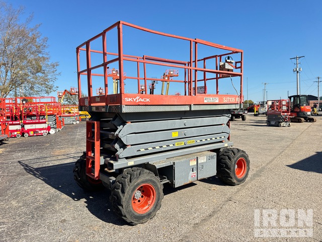 ELEVADOR TIJERA 2007 SKYJACK 7135