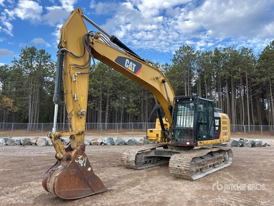 2017 Cat 320F L Excavadora de Cadenas
