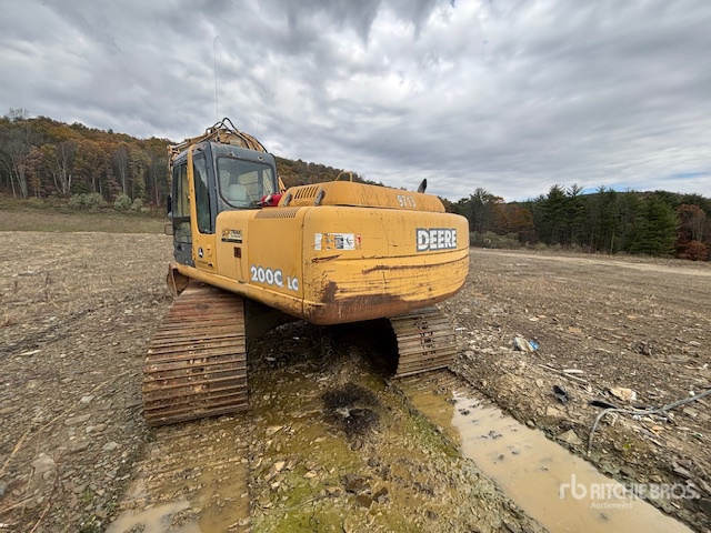 EXCAVADORA JOHN DEERE 200CLC