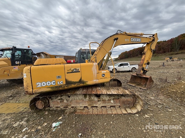 EXCAVADORA JOHN DEERE 200CLC