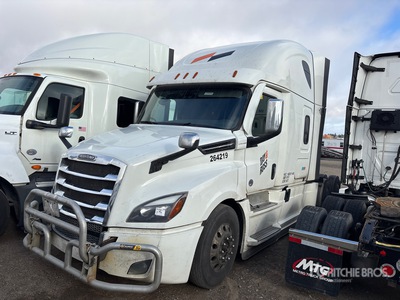 2023 Freightliner Cascadia 126 6x4 T/A Sleeper Truck Tractor
