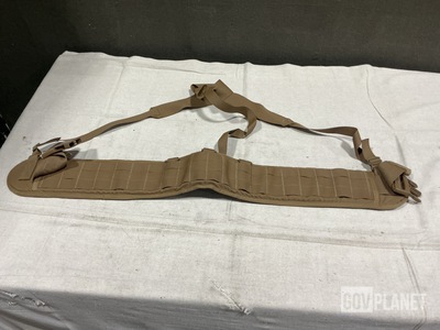 (64) Individual Equipment Belts