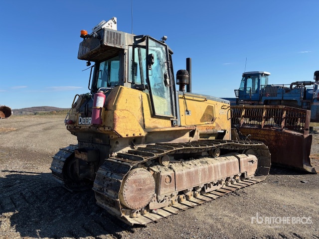 TOPADOR FRONTAL JOHN DEERE 850J