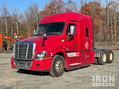 2018 Freightliner Cascadia 125 6x4 T/A Sleeper Truck Tractor