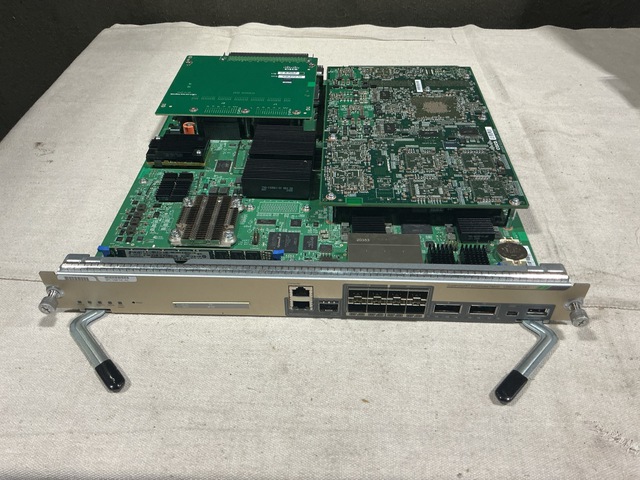 (4) Cisco C6800-SUP6T Supervisor Enhanced Fabric Switches