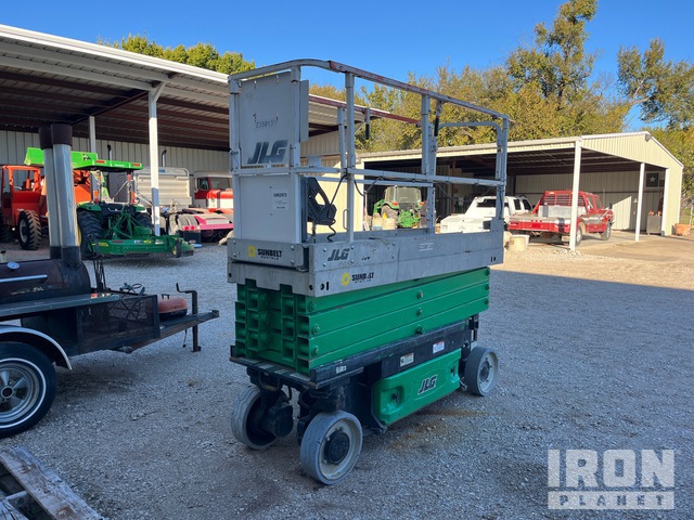 ELEVADOR TIJERA 2011 JLG 2630ES