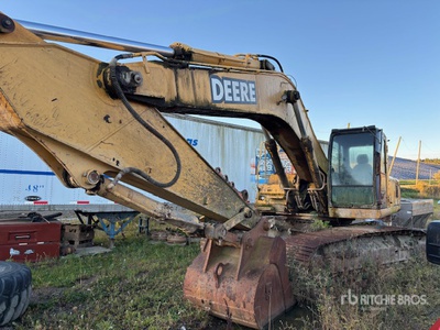 2004 John Deere 330C LC Kettenbagger (Inoperable)
