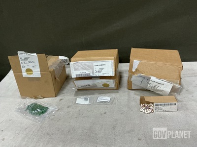 (727) Machine Bolts, (90) Hexagon Nuts, (542) Flat Washers & Assorted Items