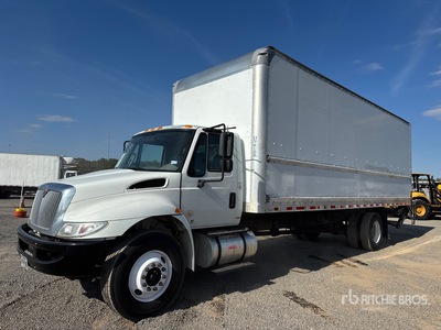 2019 International 4300 4x2 Van Truck
